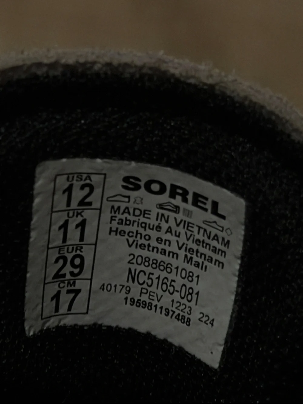 SOREL Kids Size 12 Gray Waterproof out and about Sneakers Boots